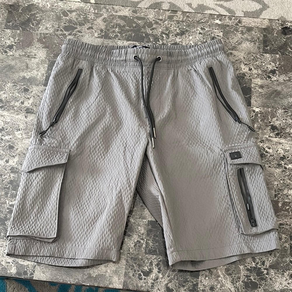 Men's Gray Cargo Shorts